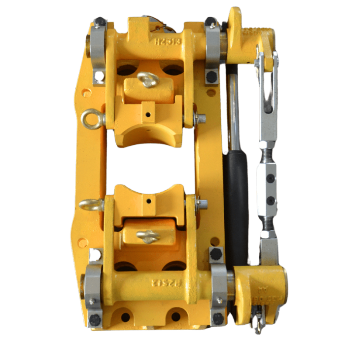 Top view of a dth hydraulic foot clamp